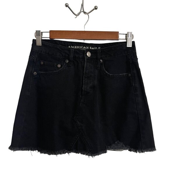 American Eagle Womens Black Denim Cut Off Distressed Button Fly Y2K Jean Skirt 0 - Picture 1 of 9